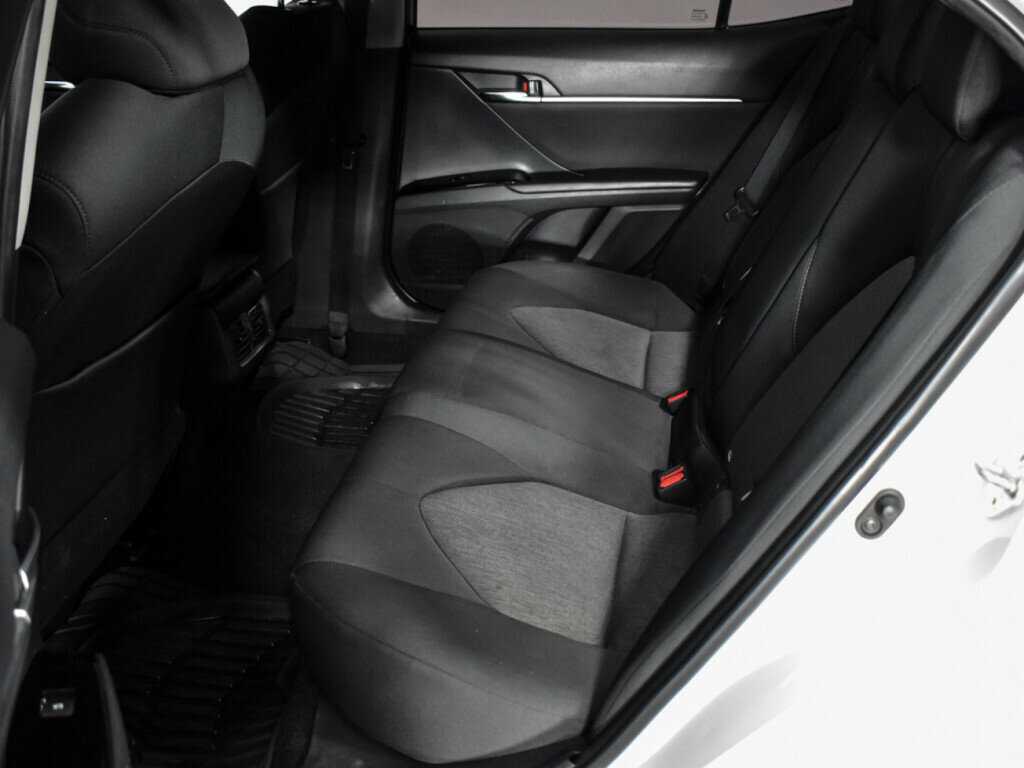 Купить Toyota Camry, 2018, 165 958 км, фото №10