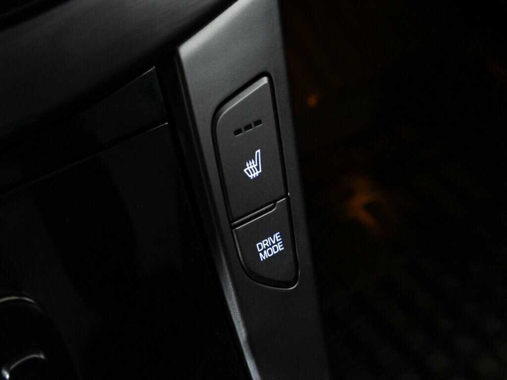 Купить Hyundai i40, 2015, 74 188 км, фото №16