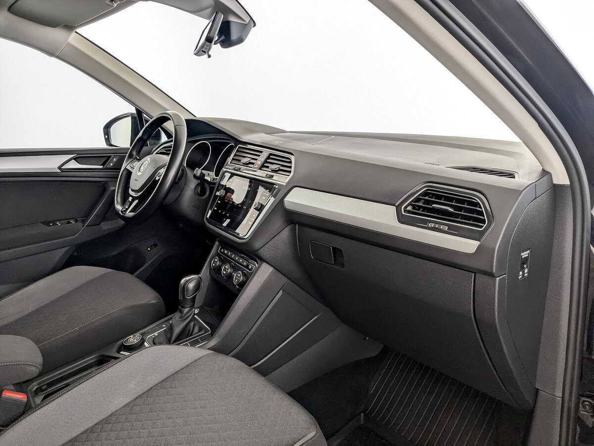 Купить Volkswagen Tiguan, 2020, 170 364 км, фото №11