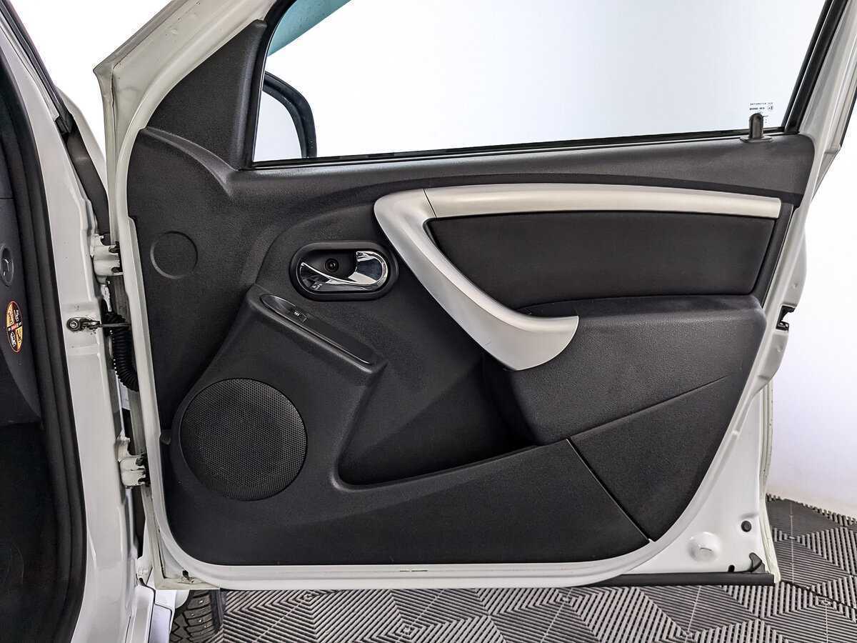 Купить Nissan Terrano, 2021, 200 151 км, фото №24