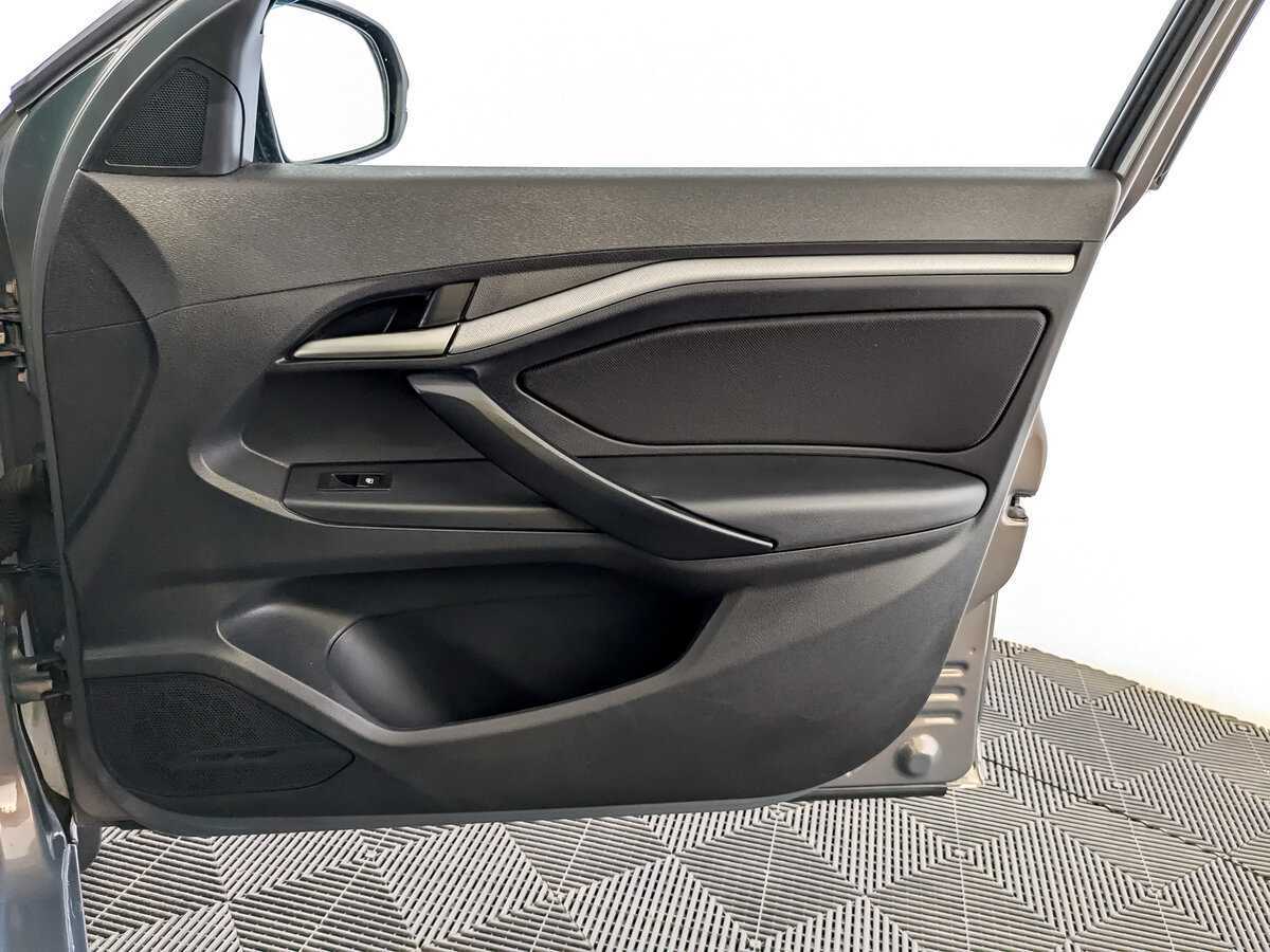 Купить Lada (ВАЗ) Vesta, 2019, 72 161 км, фото №24