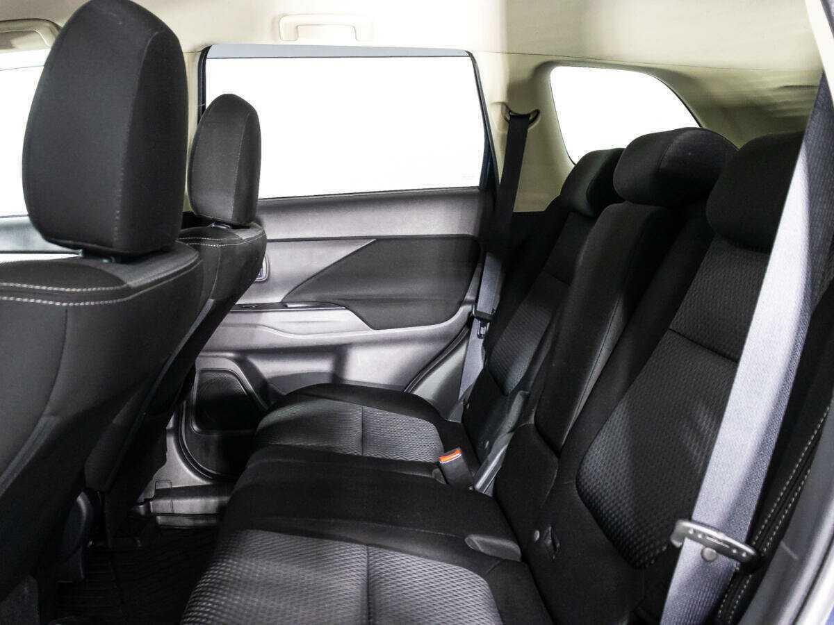 Купить Mitsubishi Outlander, 2018, 147 456 км, фото №10