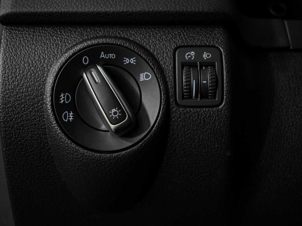 Купить Volkswagen Tiguan, 2016, 106 795 км, фото №10