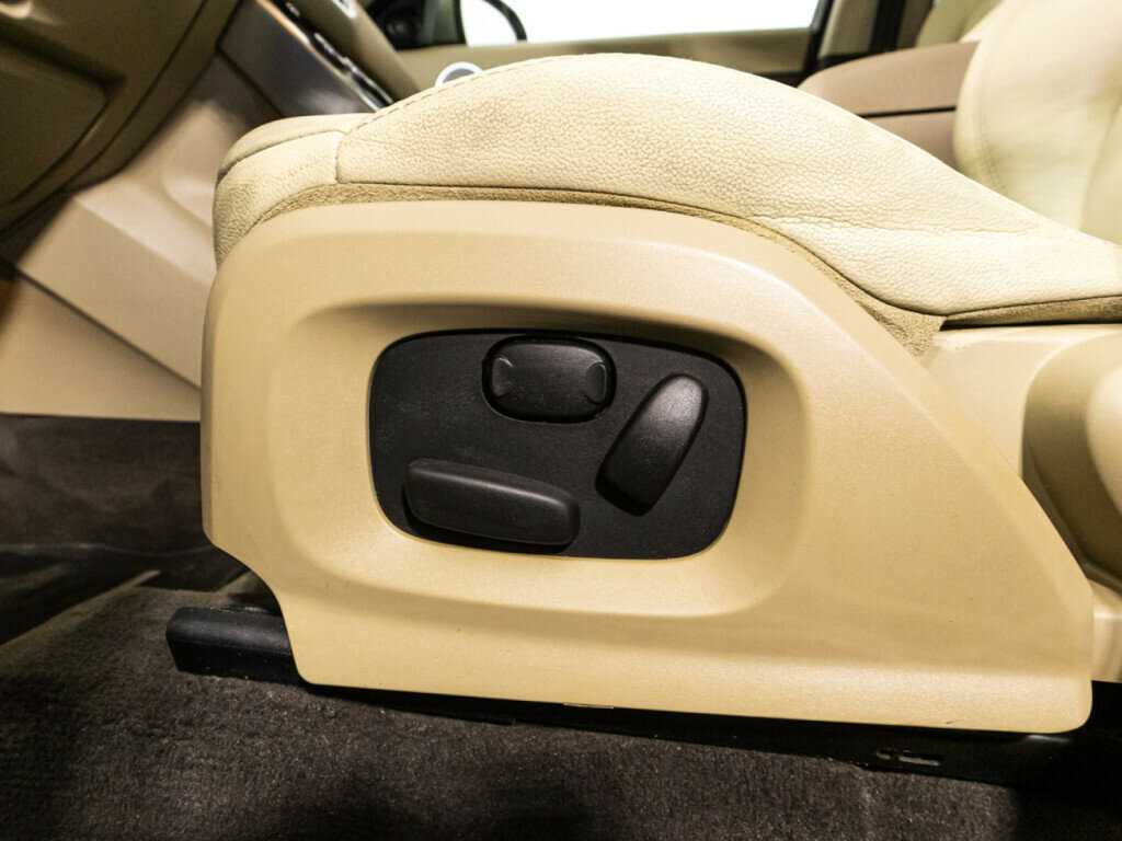 Купить Land Rover Range Rover Evoque 6-speed, 2012, 146 578 км, фото №17