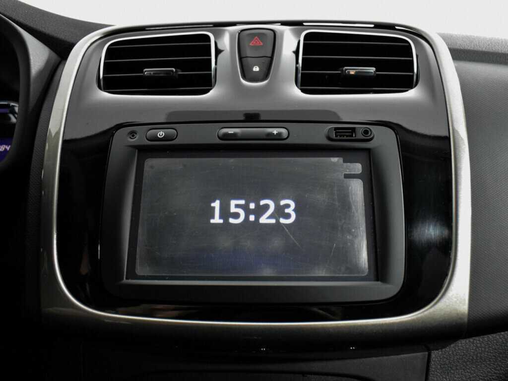 Купить Renault Logan, 2017, 118 446 км, фото №12