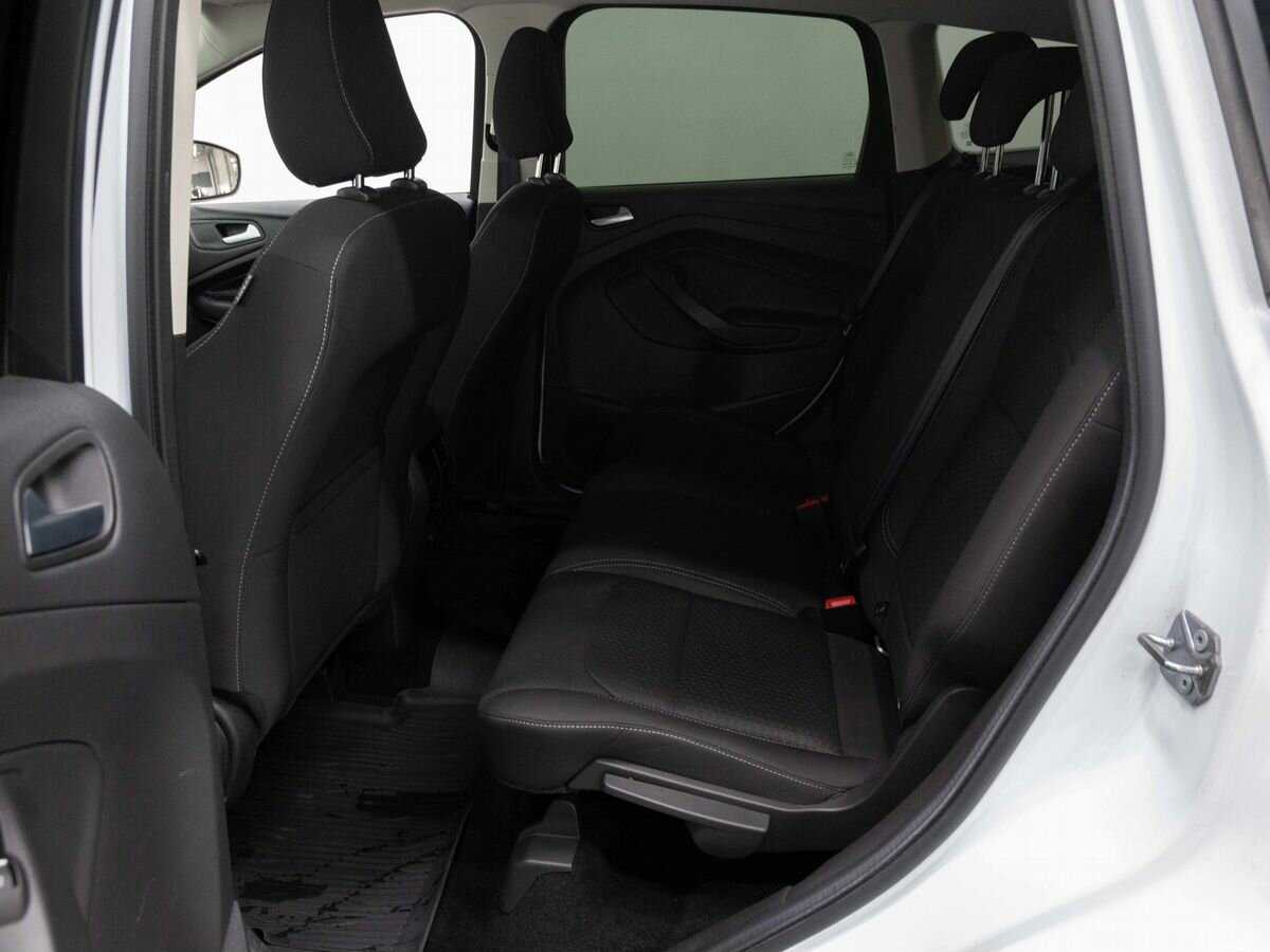 Купить Ford Kuga, 2017, 49 000 км, фото №11