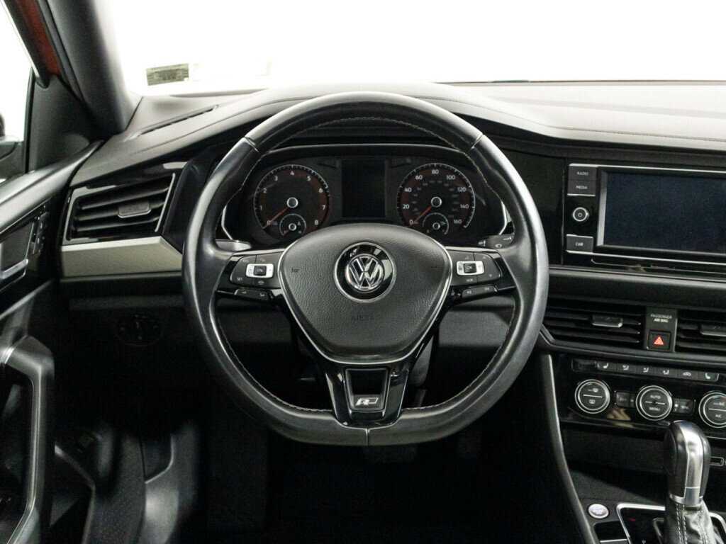 Купить Volkswagen Jetta 8-speed, 2018, 20 691 км, фото №19