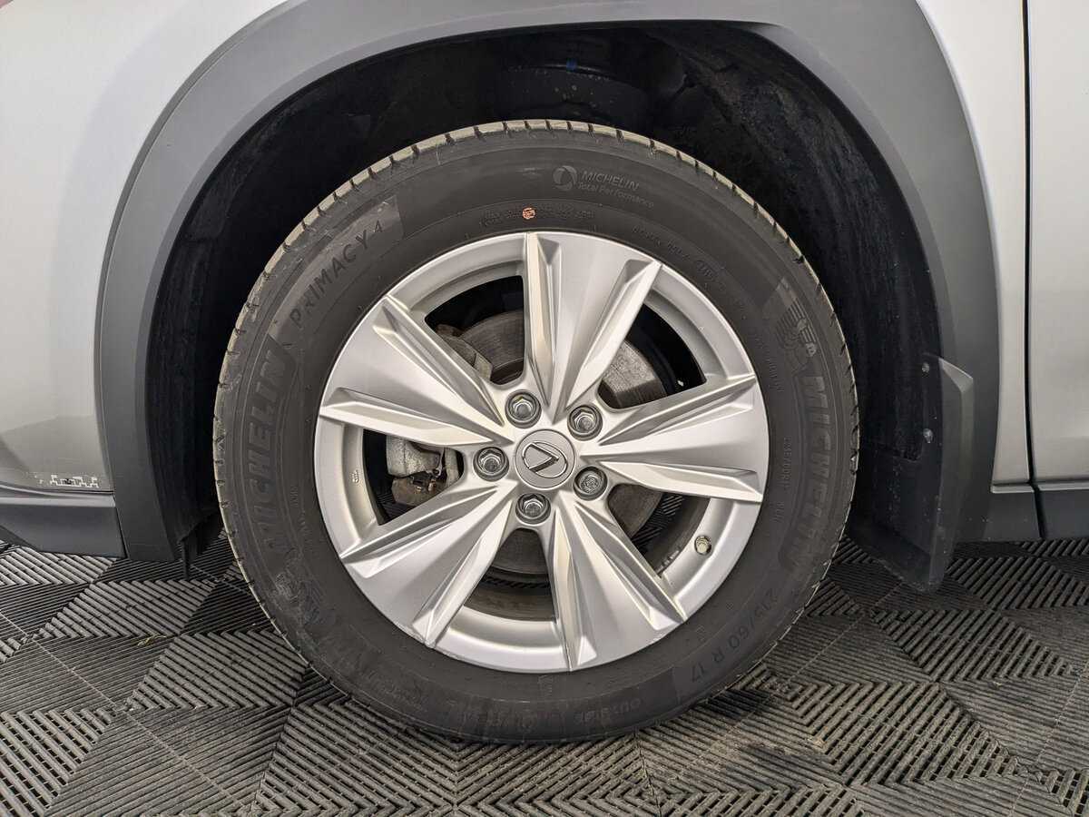 Купить Lexus UX 200, 2020, 49 869 км, фото №12