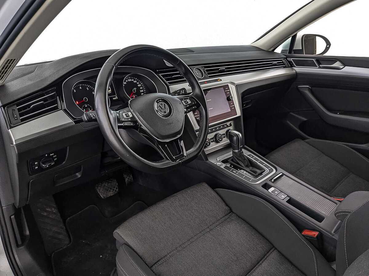 Купить Volkswagen Passat, 2019, 88 389 км, фото №15