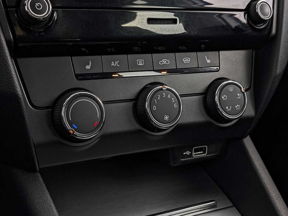 Купить Skoda Octavia, 2019, 108 838 км, фото №21