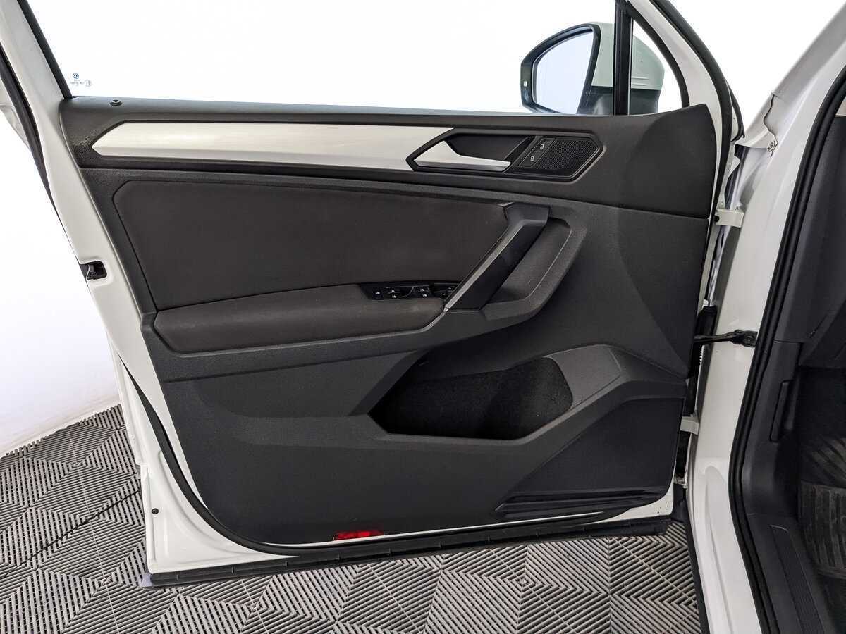 Купить Volkswagen Tiguan, 2021, 146 000 км, фото №19