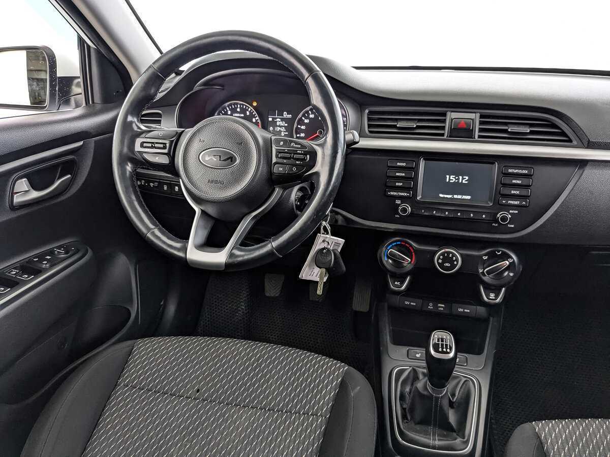 Купить Kia Rio, 2018, 121 000 км, фото №25
