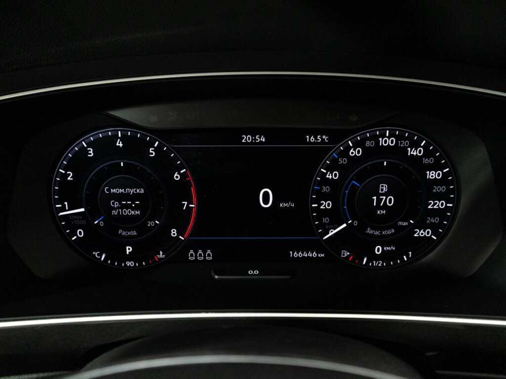 Купить Volkswagen Tiguan, 2018, 166 443 км, фото №12