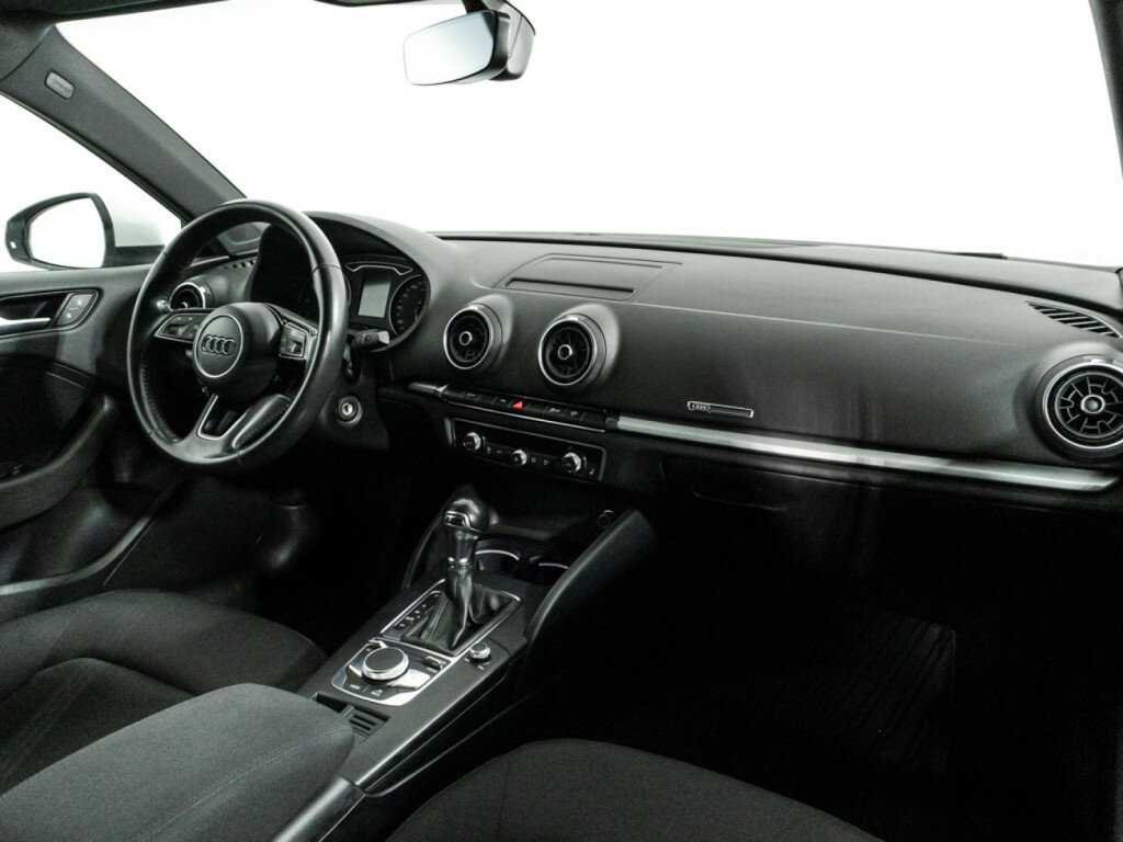 Купить Audi A3, 2019, 129 762 км, фото №9