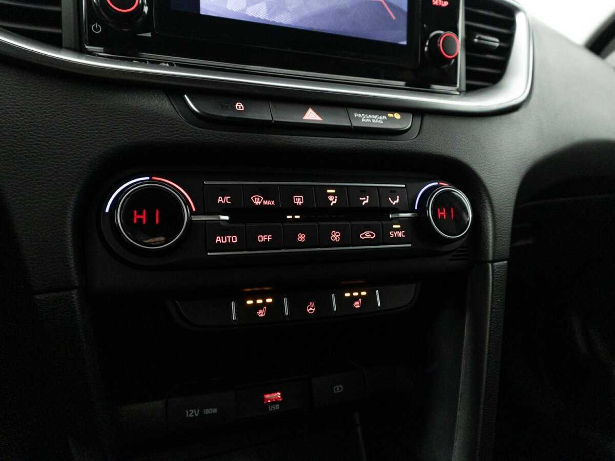 Купить Kia Ceed, 2021, 105 543 км, фото №21
