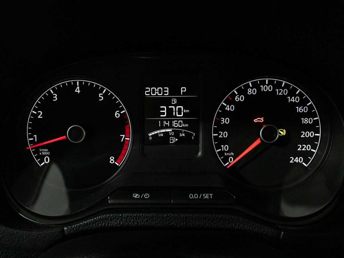 Купить Volkswagen Polo, 2015, 113 952 км, фото №12