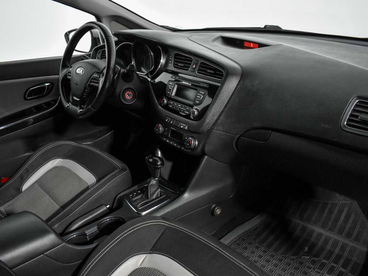 Купить Kia Ceed, 2012, 215 332 км, фото №13