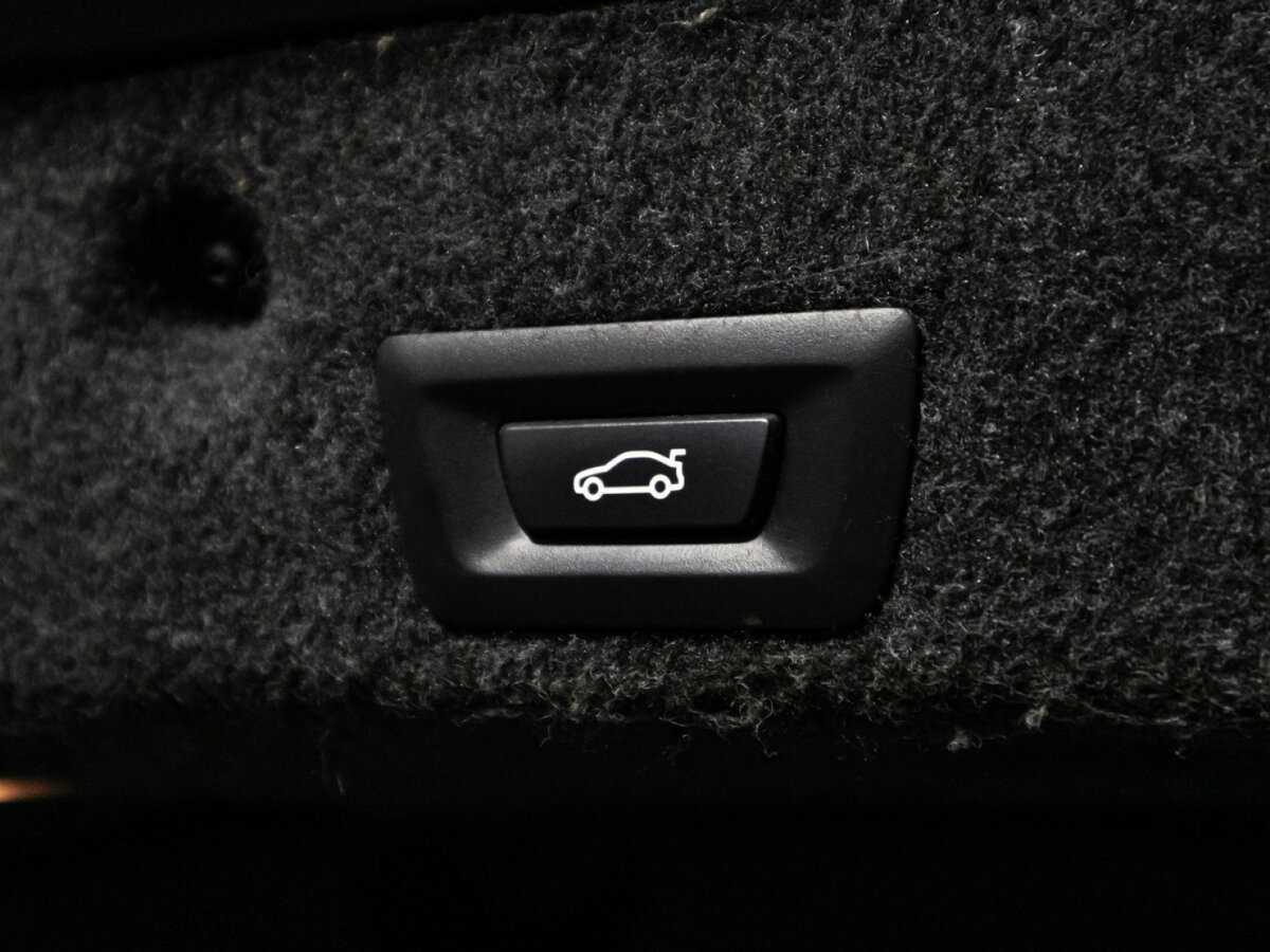 Купить BMW 5 серии 528i xDrive, 2014, 224 261 км, фото №15