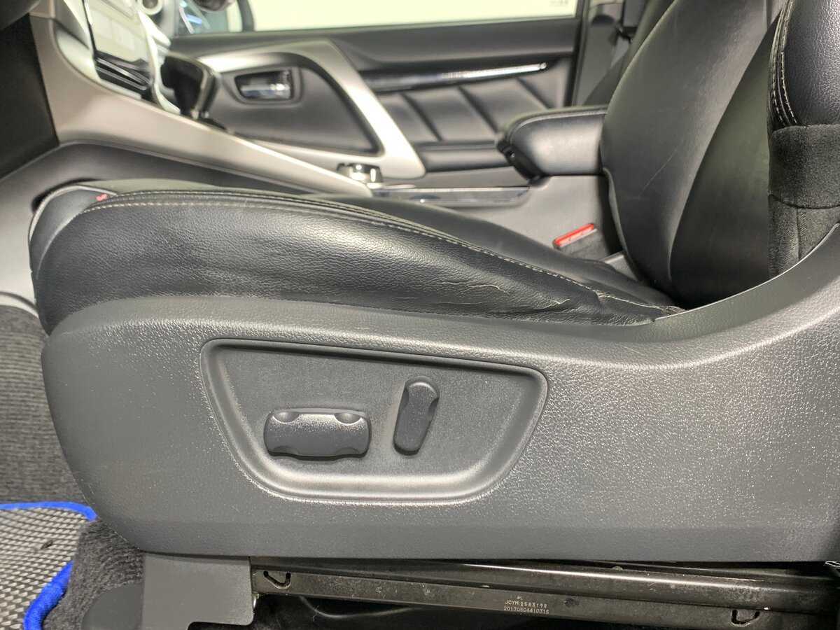 Купить Mitsubishi Pajero Sport, 2017, 191 764 км, фото №17