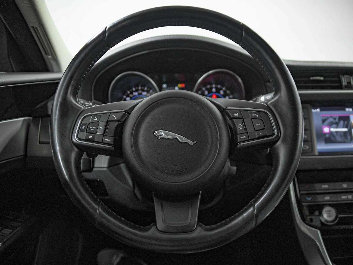 Купить Jaguar XF, 2017, 110 798 км, фото №9