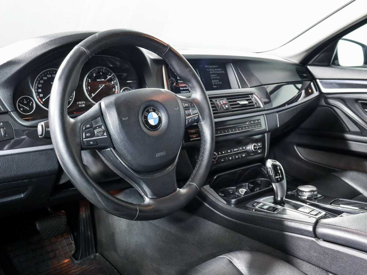 Купить BMW 5 серии 520i, 2013, 278 000 км, фото №11