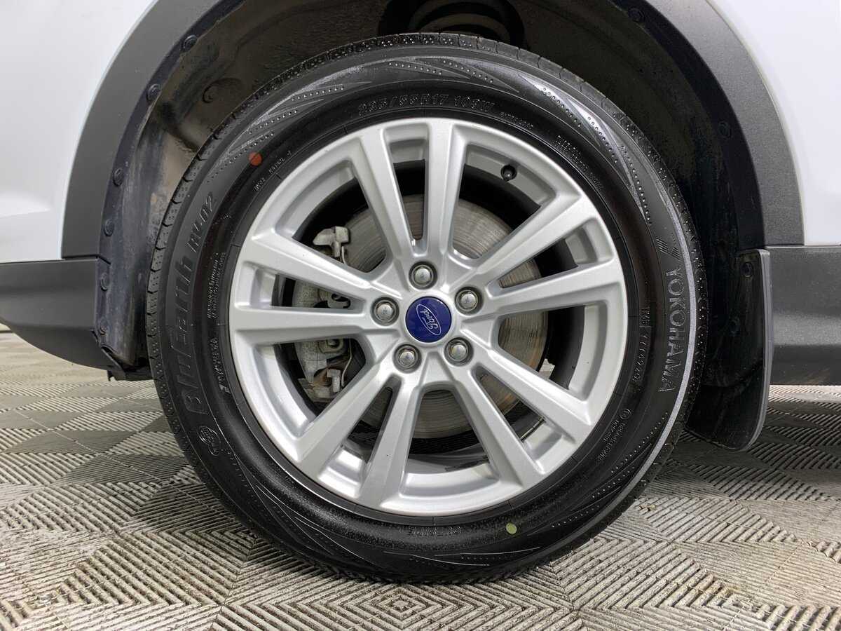 Купить Ford Kuga, 2017, 73 247 км, фото №9