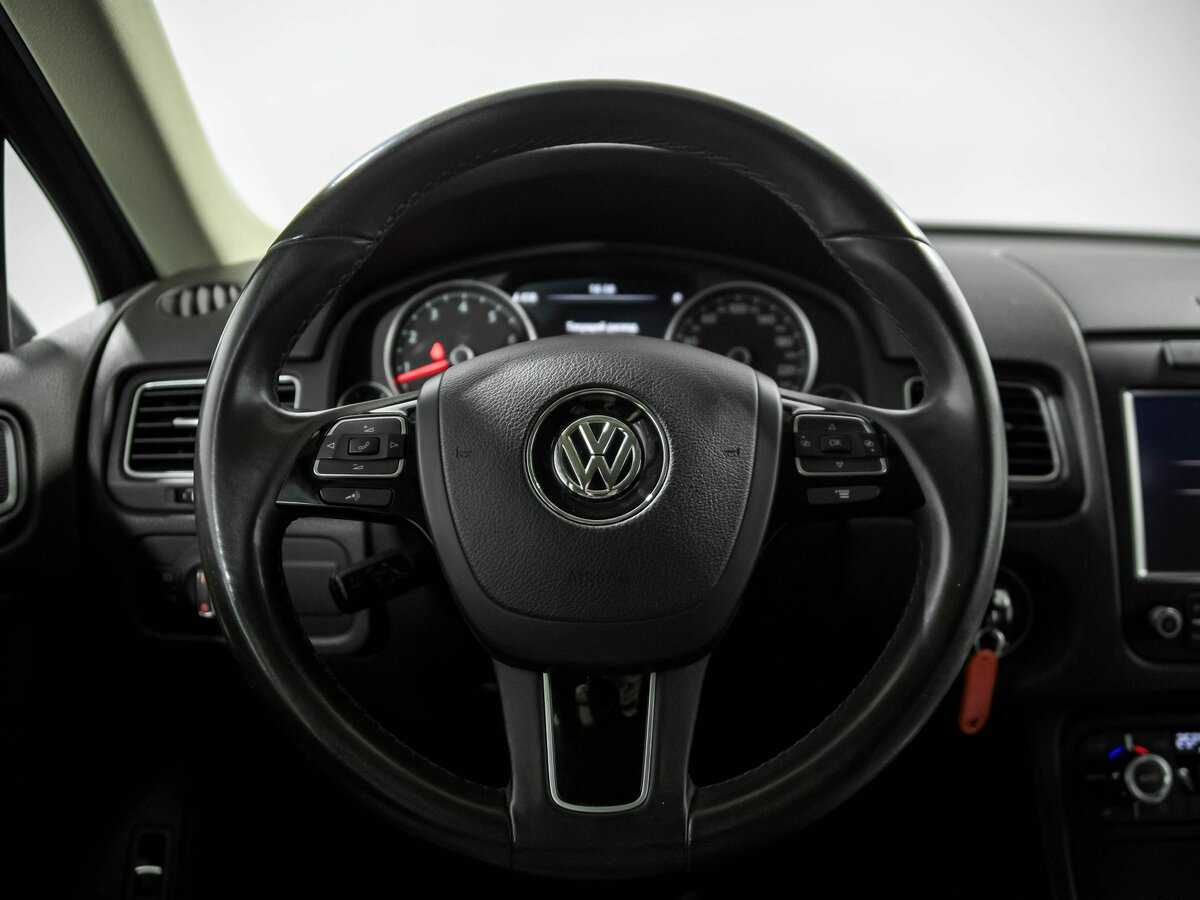 Купить Volkswagen Touareg, 2013, 127 425 км, фото №9
