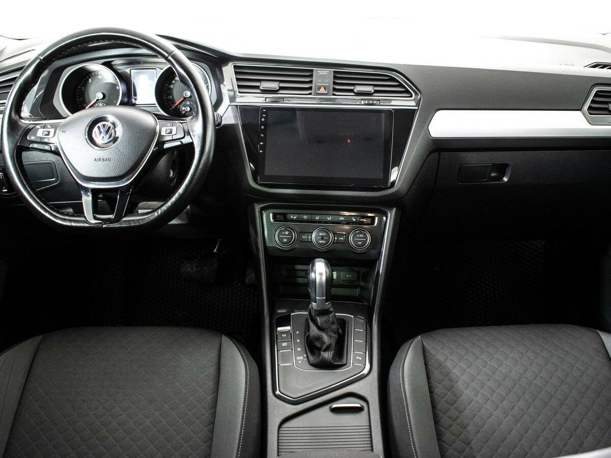 Купить Volkswagen Tiguan, 2017, 111 458 км, фото №9