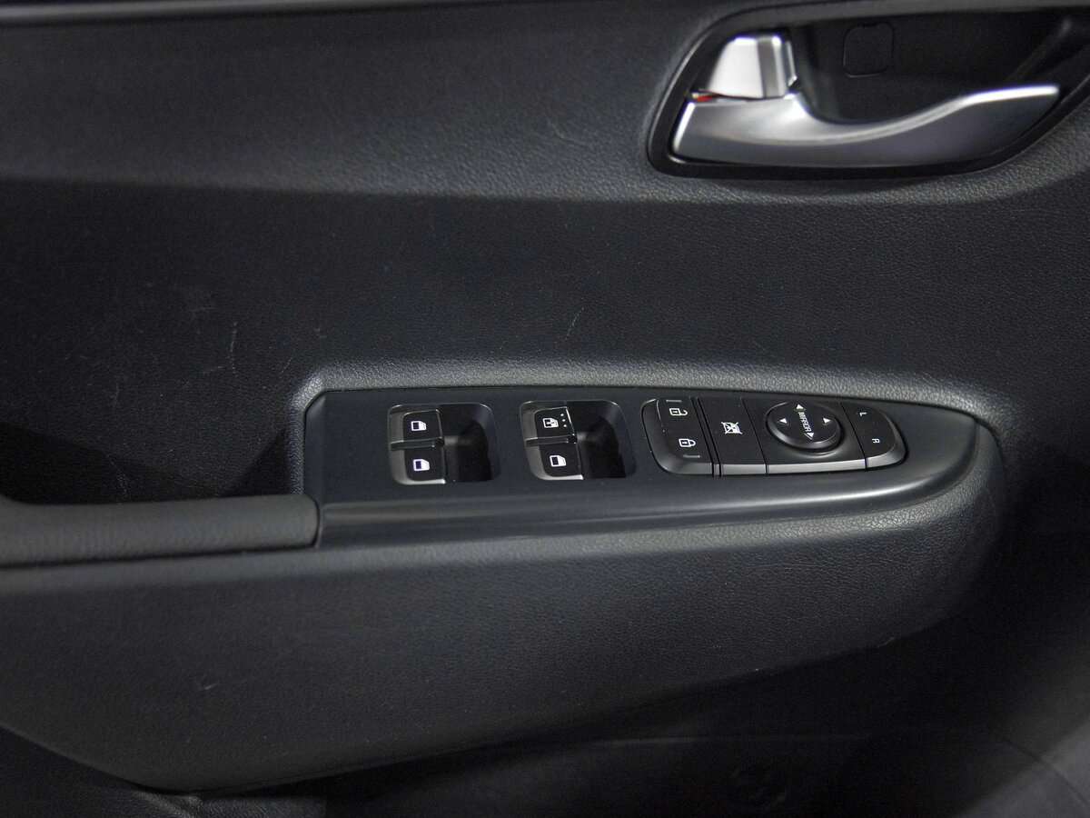 Купить Kia Rio, 2018, 156 498 км, фото №13