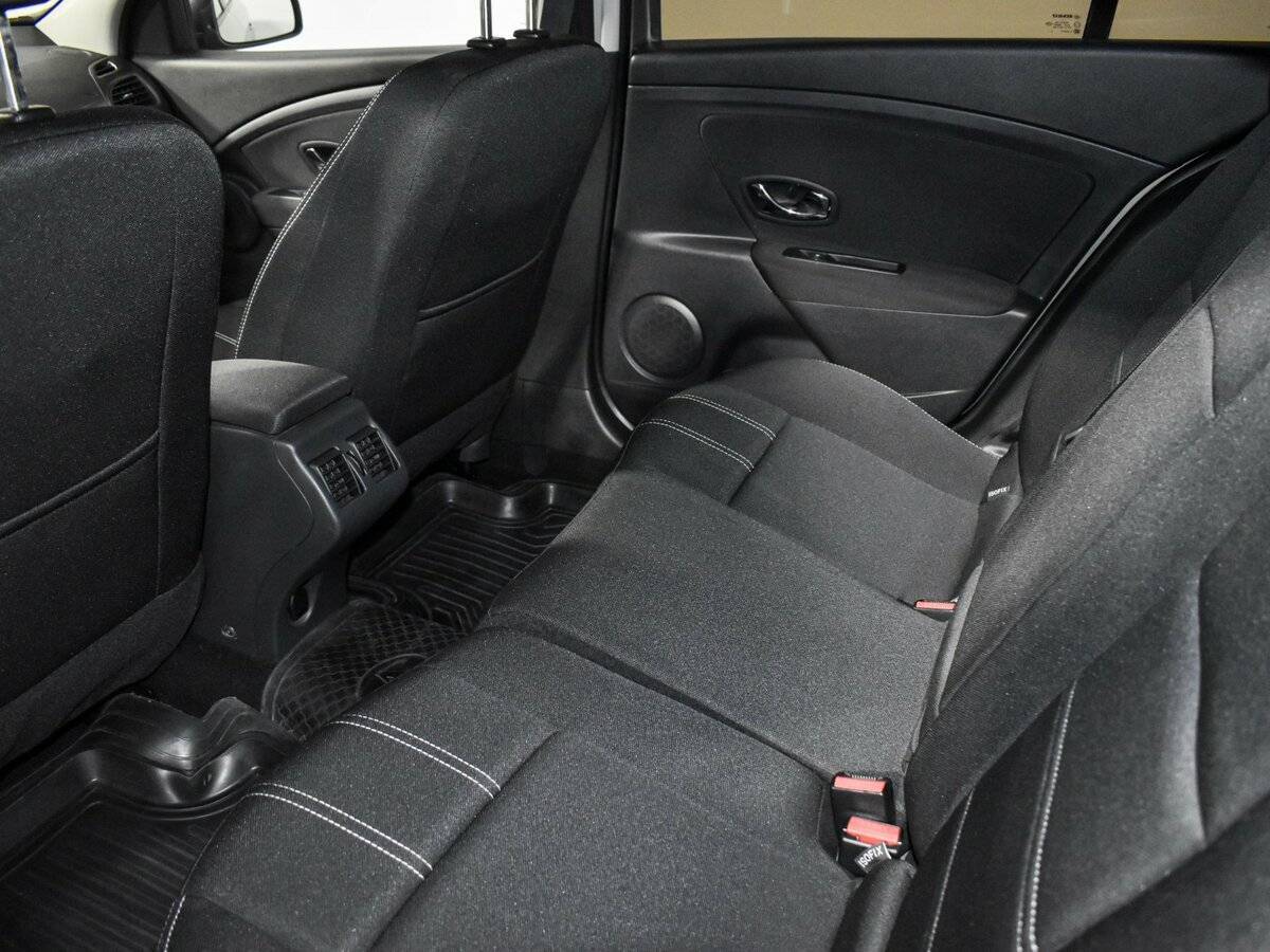 Купить Renault Fluence, 2013, 108 339 км, фото №10