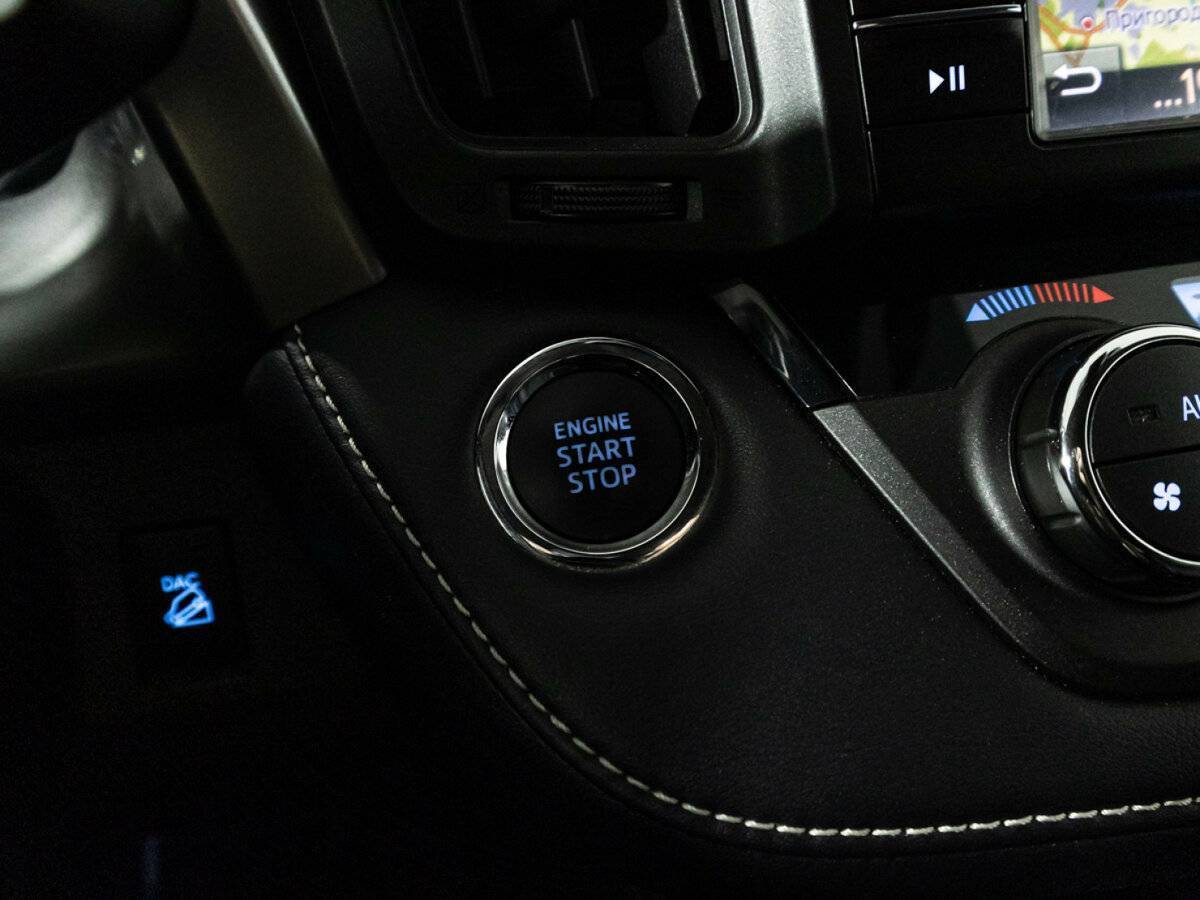 Купить Toyota RAV4, 2017, 92 440 км, фото №20