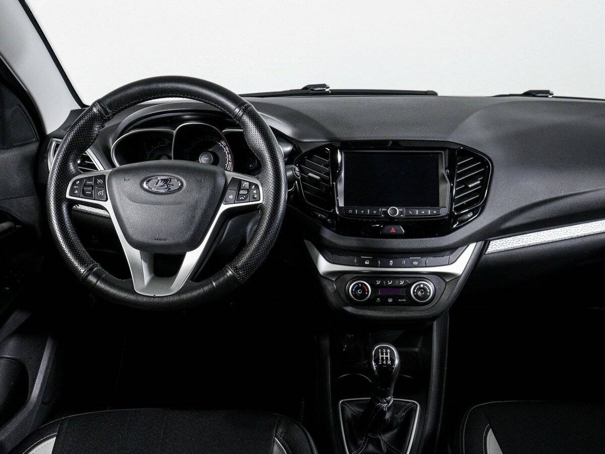 Купить Lada (ВАЗ) Vesta SW Cross, 2020, 80 358 км, фото №12