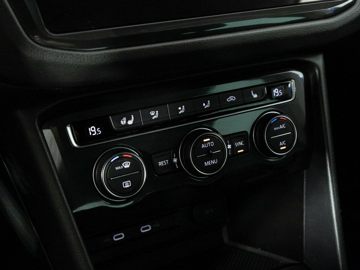 Купить Volkswagen Tiguan, 2018, 121 558 км, фото №23