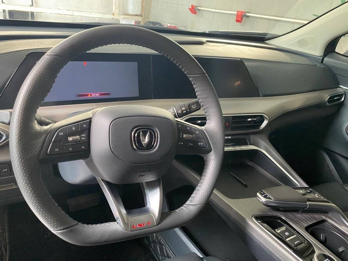 Купить Changan UNI-T, 2023, 8 542 км, фото №9