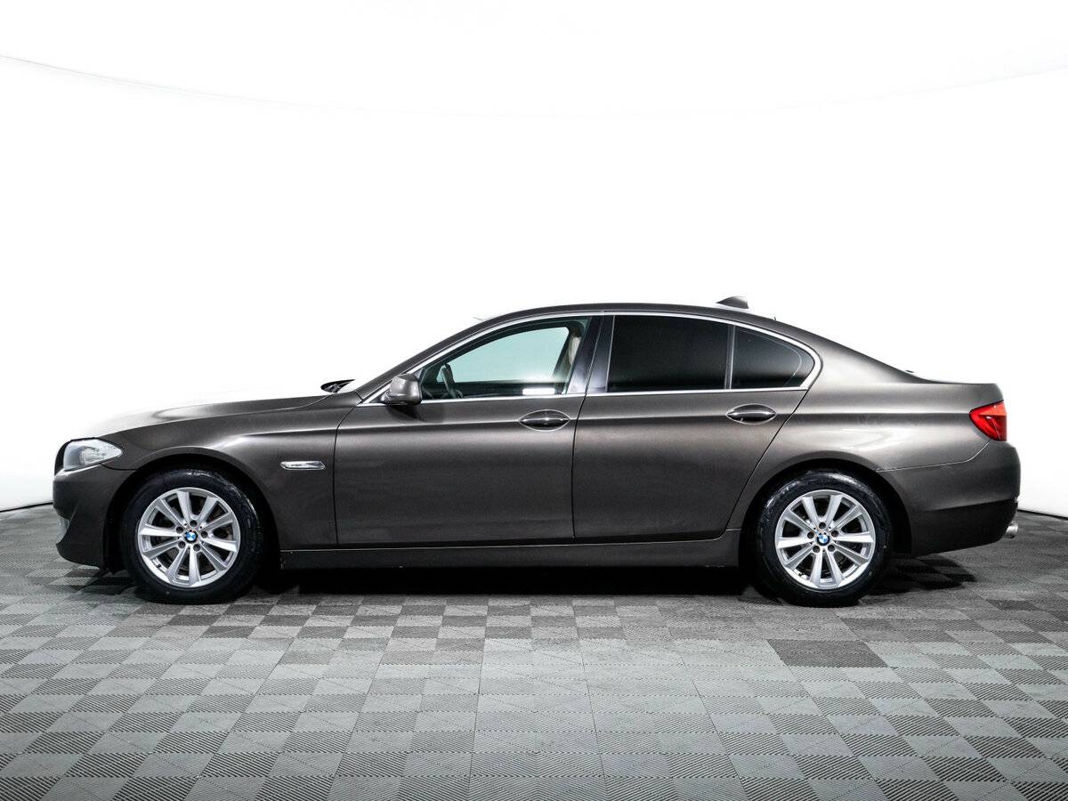 Купить BMW 5 серии 528i, 2012, 266 386 км, фото №8