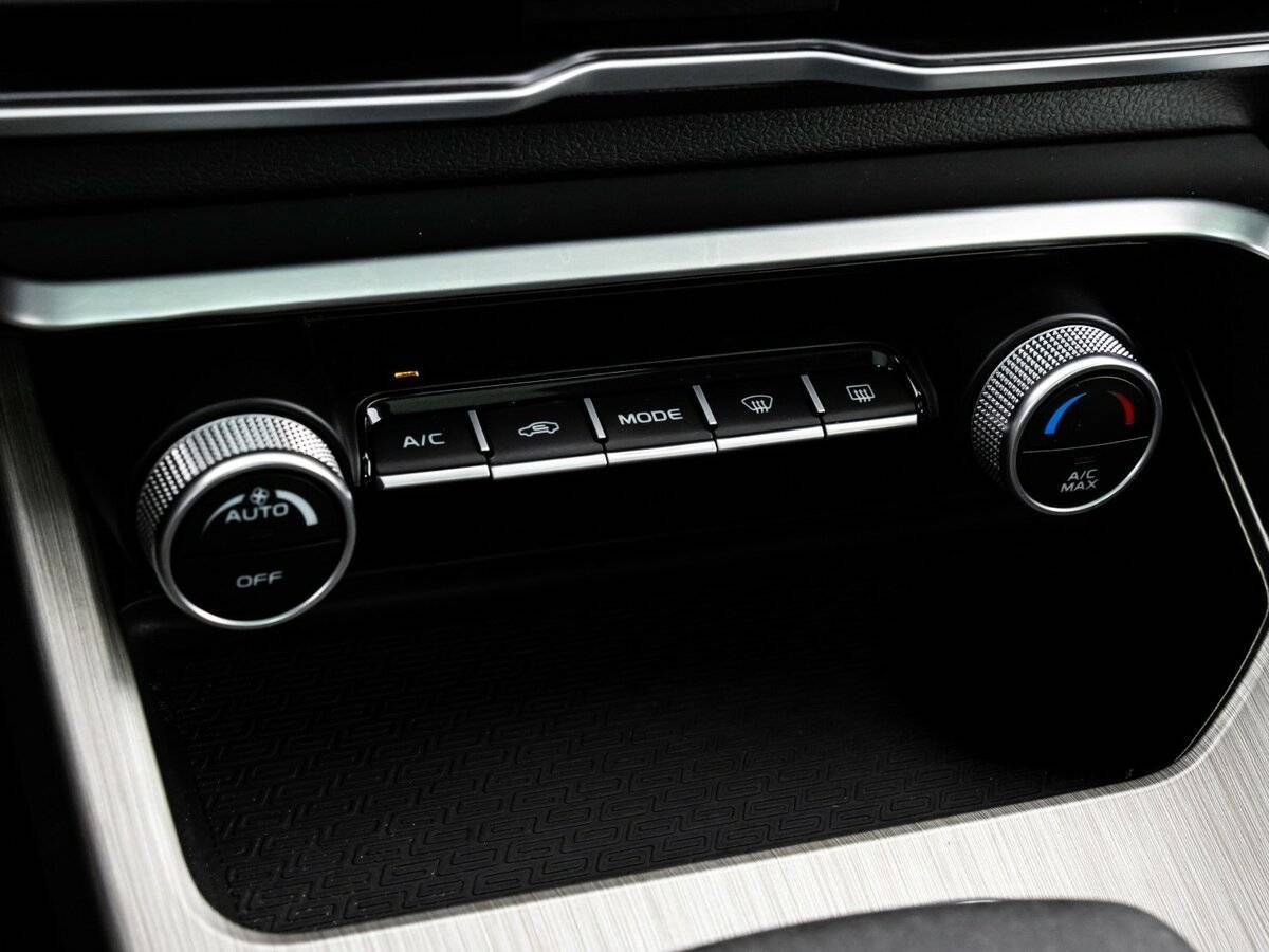 Купить Geely Coolray, 2023, 79 336 км, фото №15