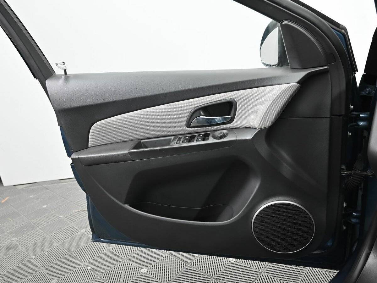Купить Chevrolet Cruze, 2012, 154 000 км, фото №7