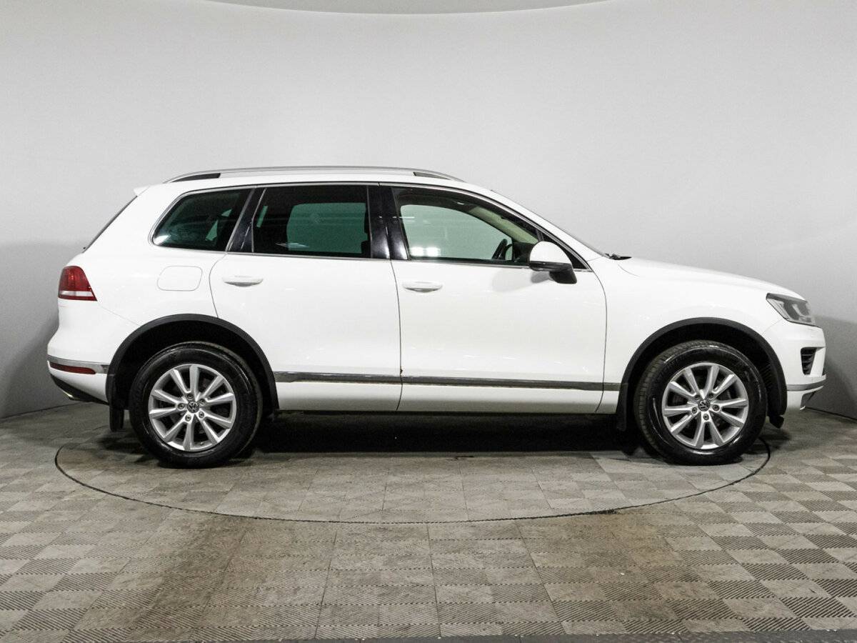 Купить Volkswagen Touareg, 2016, 188 893 км, фото №4