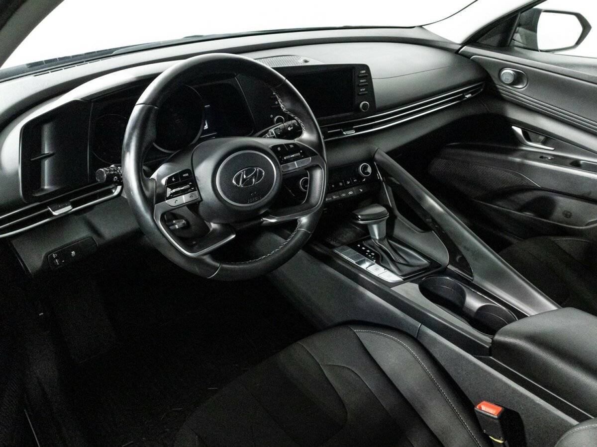 Купить Hyundai Elantra, 2021, 48 306 км, фото №11