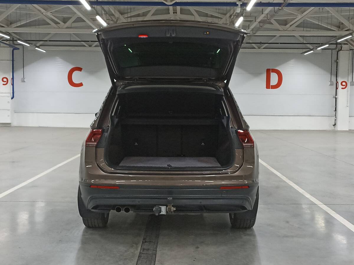 Купить Volkswagen Tiguan, 2020, 161 796 км, фото №10