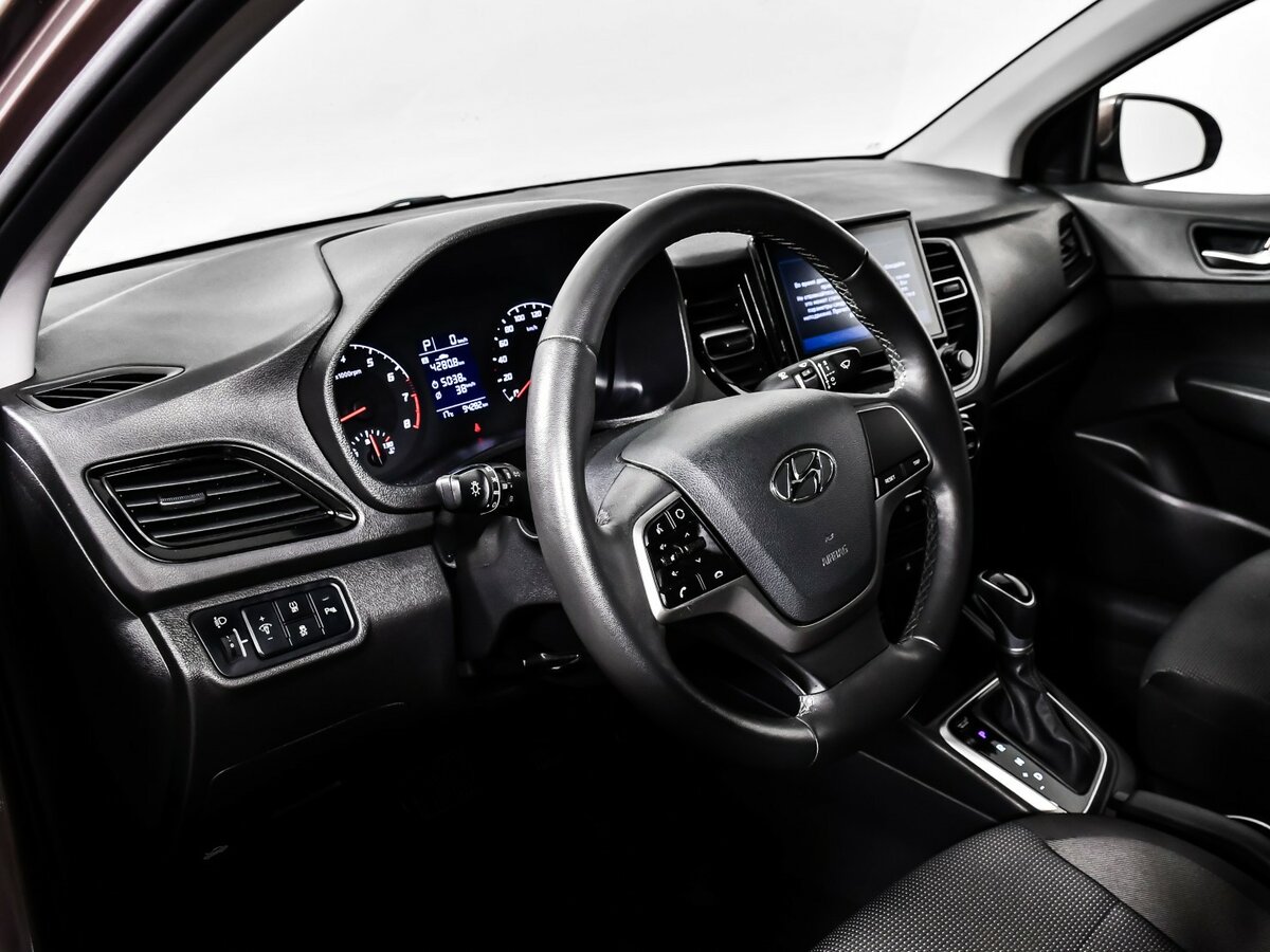 Купить Hyundai Solaris II, 2020, 94 278 км, фото №11