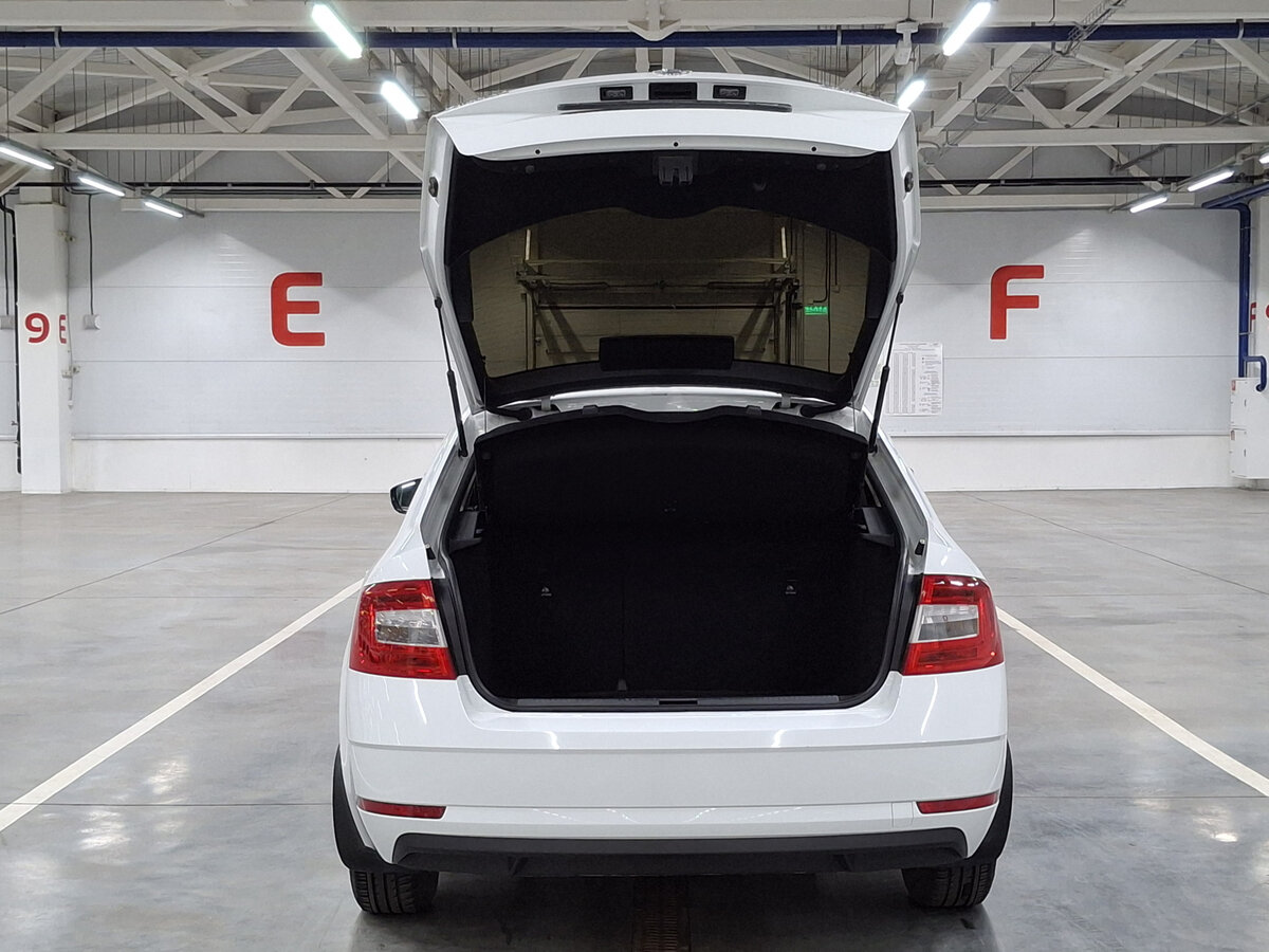 Купить Skoda Octavia III (A7) Рестайлинг, 2018, 227 203 км, фото №10