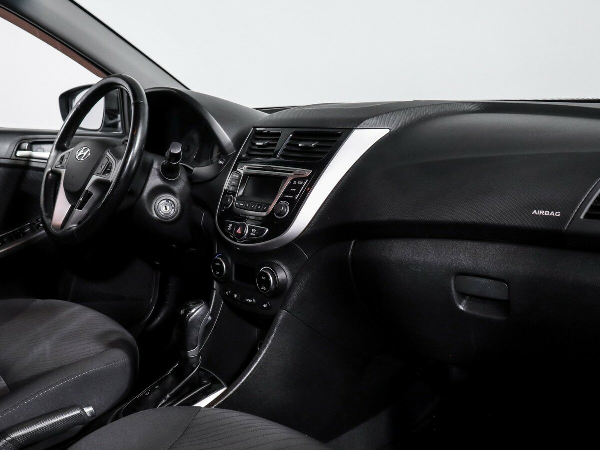 Купить Hyundai Solaris I Рестайлинг, 2015, 176 630 км, фото №7