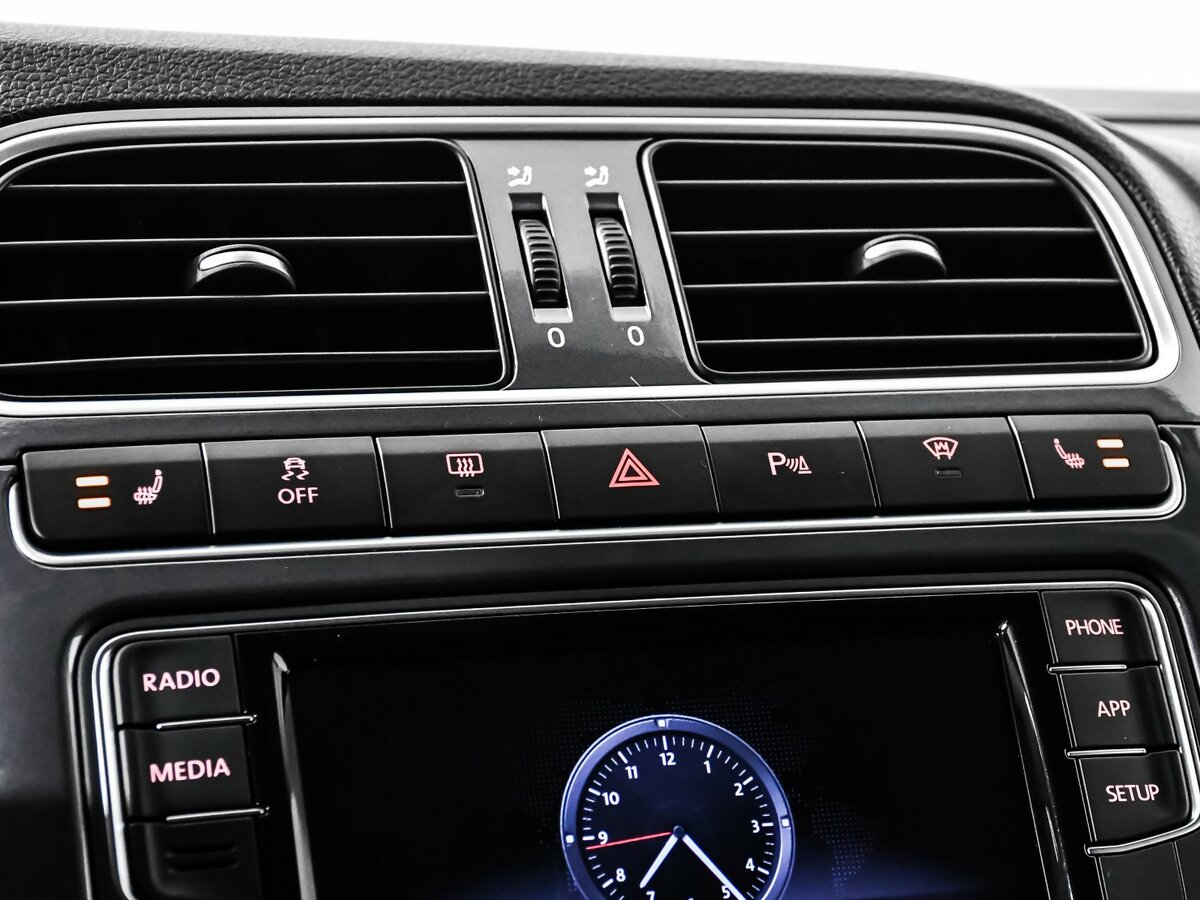 Купить Volkswagen Polo V Рестайлинг, 2018, 45 978 км, фото №14