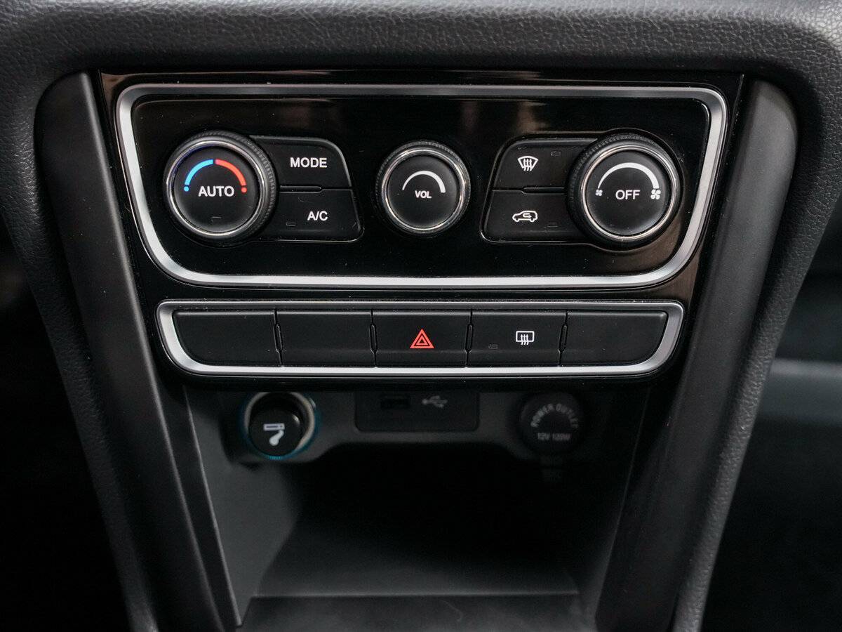 Купить Chery Tiggo 3 I, 2019, 84 000 км, фото №18