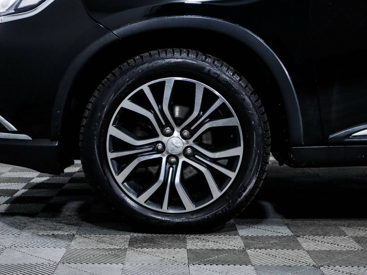 Купить Mitsubishi Outlander III Рестайлинг 2, 2015, 189 098 км, фото №15