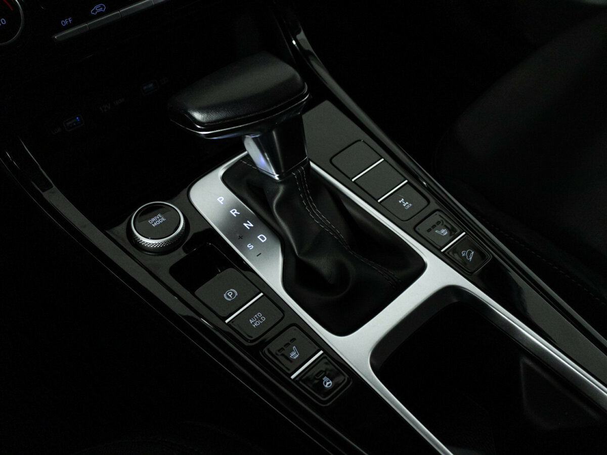 Купить Hyundai Creta II, 2021, 138 819 км, фото №18