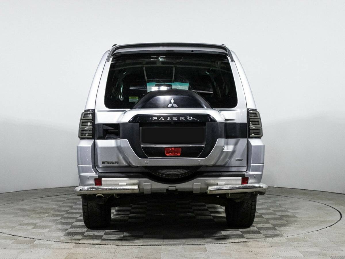 Купить Mitsubishi Pajero IV Рестайлинг 2, 2015, 107 291 км, фото №5