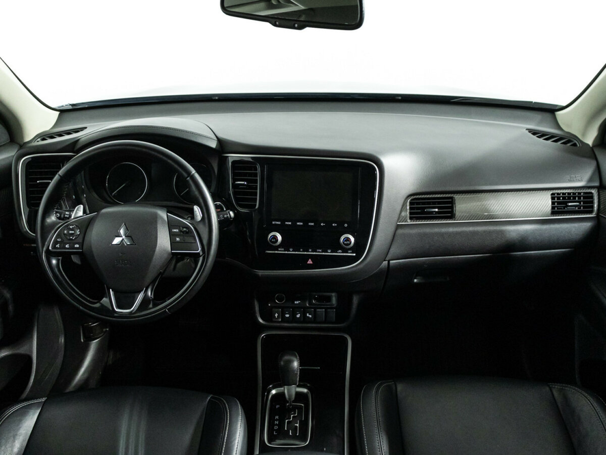 Купить Mitsubishi Outlander III Рестайлинг 3, 2020, 196 485 км, фото №11