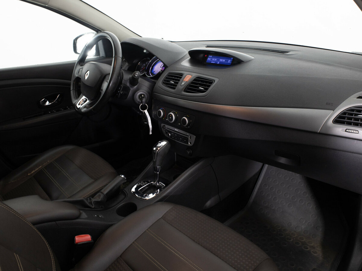 Купить Renault Fluence I Рестайлинг, 2014, 112 650 км, фото №12